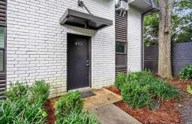 SPRING HILL OAKS CONDOMINIUMS photos photos