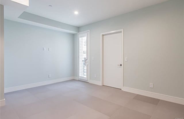 2225 Miravista Avenue - 2225 Miravista Avenue, La Crescenta-Montrose, CA 91020