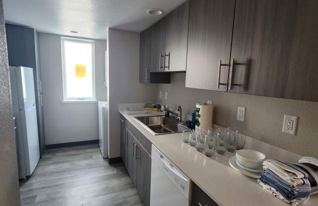 112 E Park St photos photos