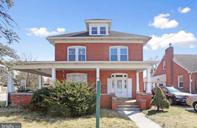 17439 VIRGINIA Avenue unit: 2Nd Floor photos photos