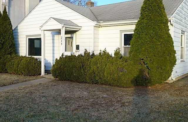 275 N Seymour Avenue photos photos