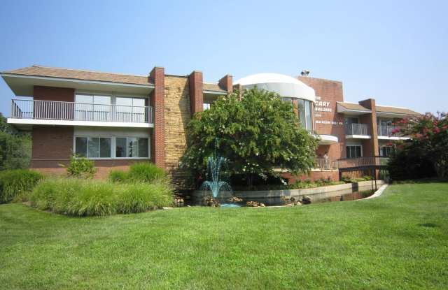 8136 OLD KEENE MILL Road Gallery 2