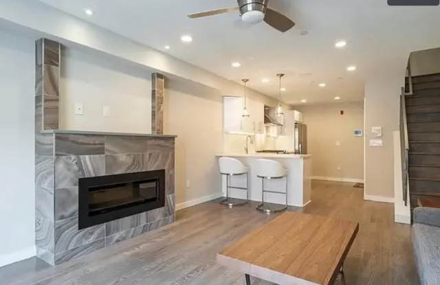 Elevated City Living in a Newly Constructed Grad Hospital Triplex photos photos