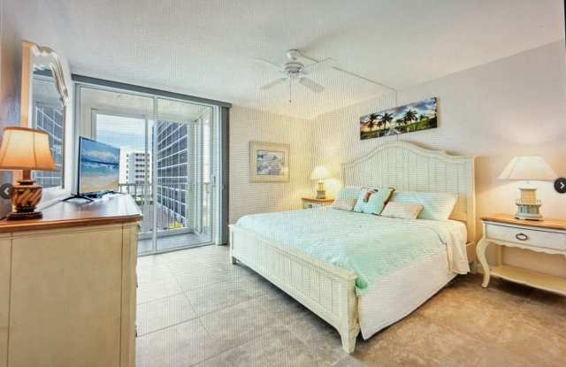 7146 Estero Blvd photos photos