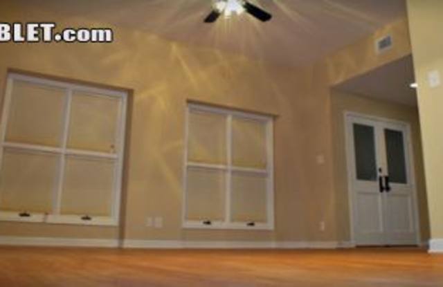 1301 Lynn St Unit: C - 1301 West Lynn Street, Austin, TX 78703