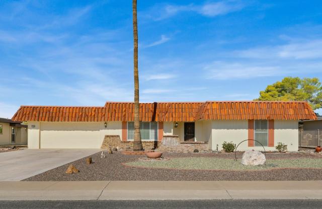 11022 W BOSWELL Boulevard photos photos