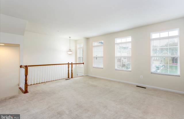 7514 STONEHOUSE RUN DRIVE Gallery 3