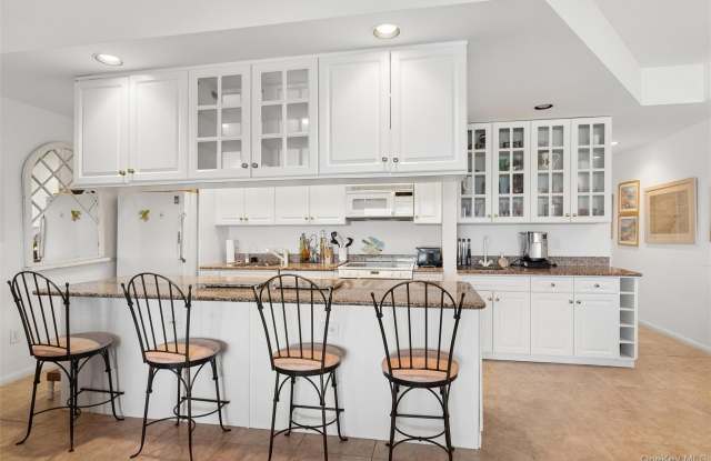 260 Dune Road Gallery 4