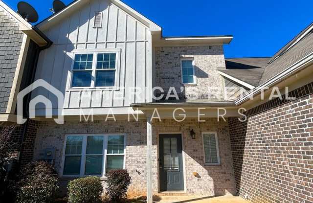 MOVE IN SPECIAL!!! - Town Home Available For Rent in Chelsea... Available to View Now! - Sign a lease by 10/31/26 to receive HALF-OFF ONE MONTH'S RENT!!! Gallery 4