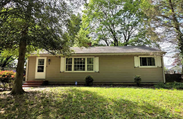 4 CAROLEE Drive photos photos