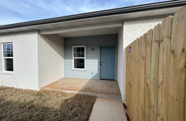 1828 Riverview Drive photos photos