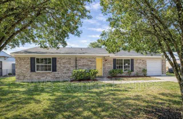 2444 Justin Rd E photos photos