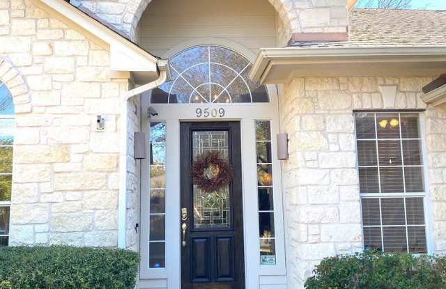 9509 Graceland Trail Gallery 2