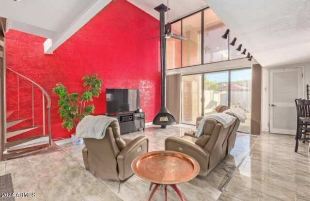 2615 E Campbell Avenue photos photos