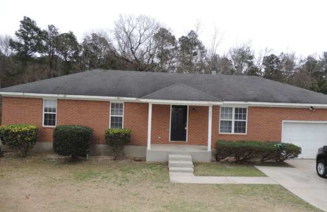 3881 Crest Drive photos photos