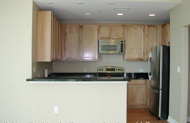 500 Throckmorton Street 2501 Gallery 2