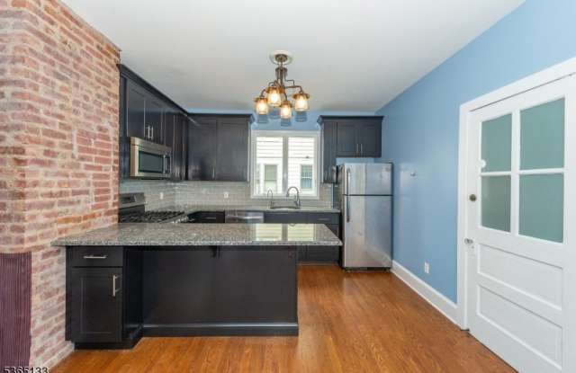 33 Glendale St photos photos