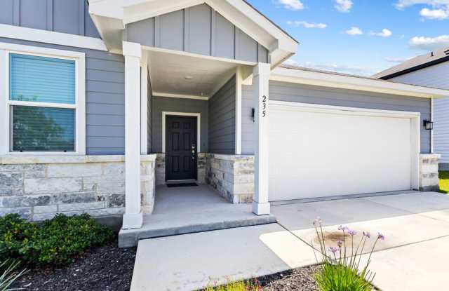 Beautiful 3 Bedroom Home in Bella Rosa – Open Floor Plan & Covered Patio Gallery 4
