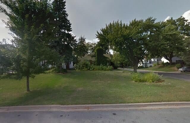 1243 Cherokee Avenue - 1243 Cherokee Avenue, West St. Paul, MN 55118