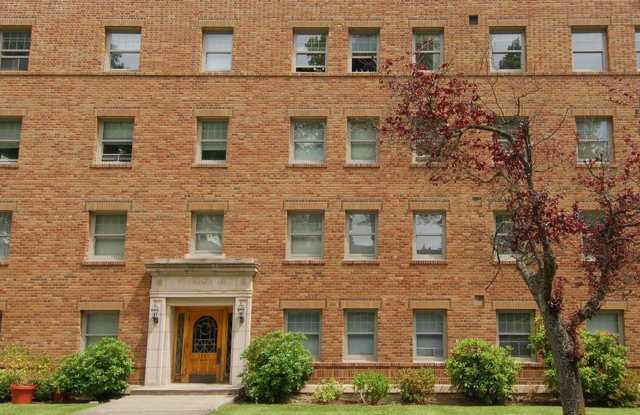 Buckingham Apartments photos photos