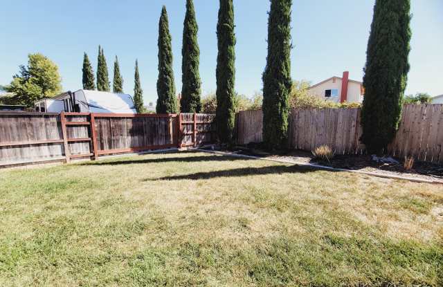 4555 Mariners Bay Gallery 4