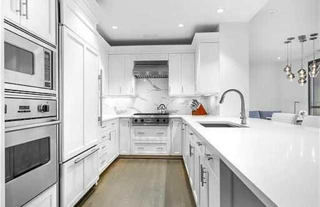 100 Parrott Drive photos photos