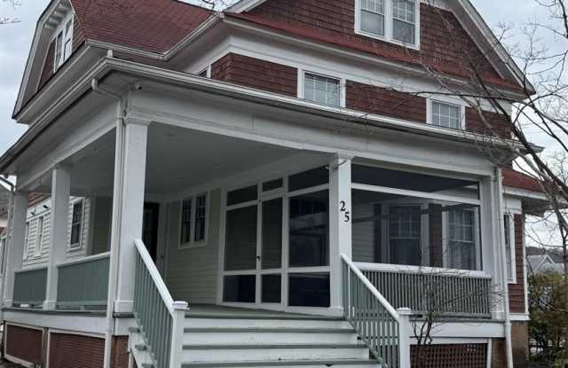25 Mountain Avenue photos photos