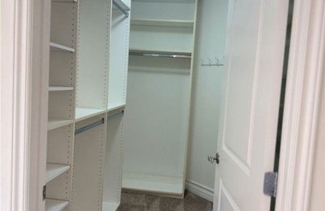 12045 Hoffman Street photos photos