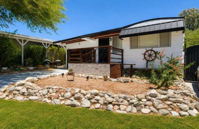 69360 Poolside Drive Gallery 2
