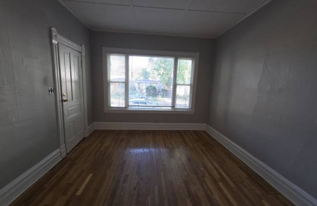 7636 South Drexel Gallery 2
