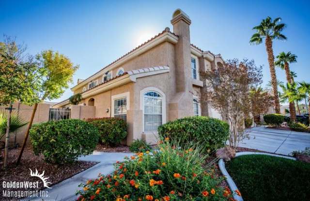 9656 Blue Calico Drive Gallery 1