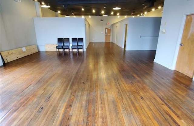 726 Ryan Street Gallery 2