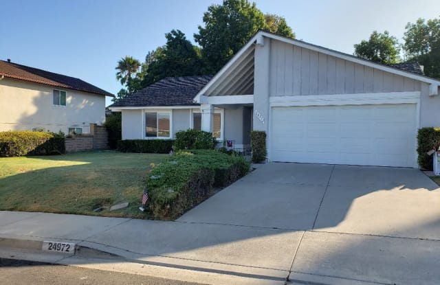 24972 Hayuco - 24972 Hayuco, Mission Viejo, CA 92692