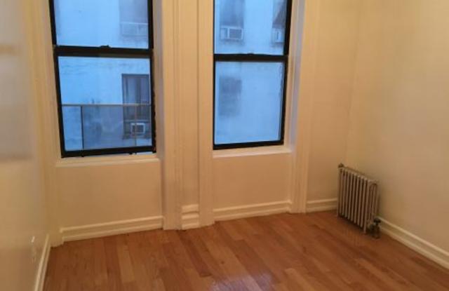 774 Union Street Gallery 3