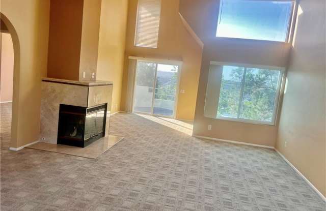 27783 Zircon - 27783 Zircon, Mission Viejo, CA 92691