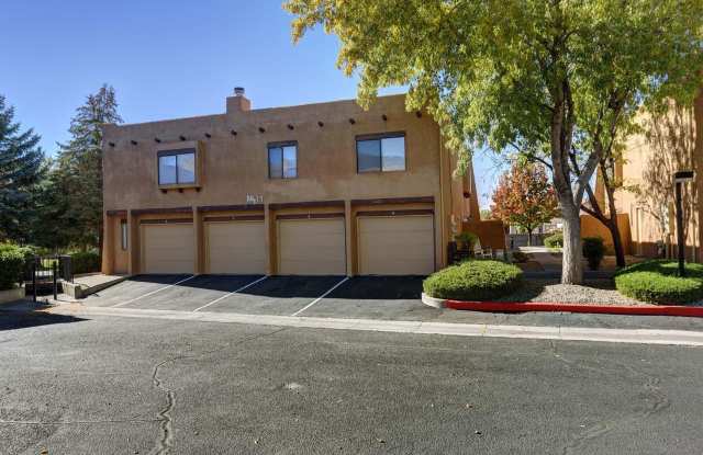 Prospectors Point NE Condo 2 Bedroom, 2 story, 1 1/2 Bath, 1 car garage photos photos