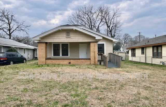 1556 Burgin Avenue photos photos
