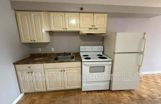 1349 Dixwell Avenue - 18 Gallery 1