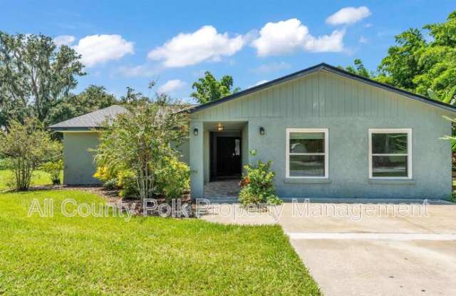 5680 Durrance Rd. - 5680 Durrance Road, Willow Oak, FL 33860