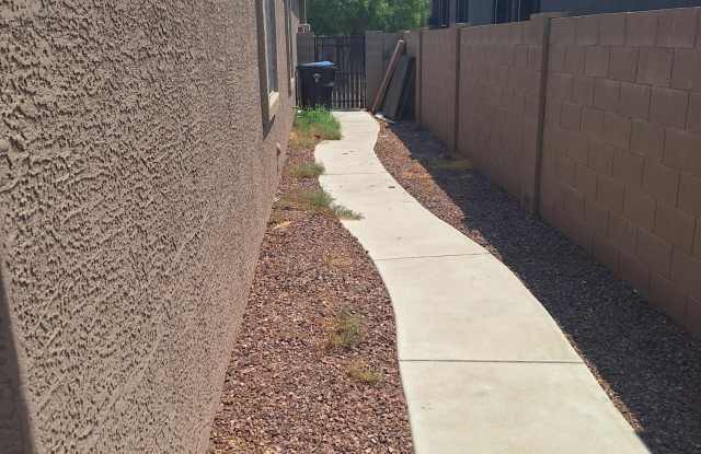 15016 W CHARTER OAK Road Gallery 3