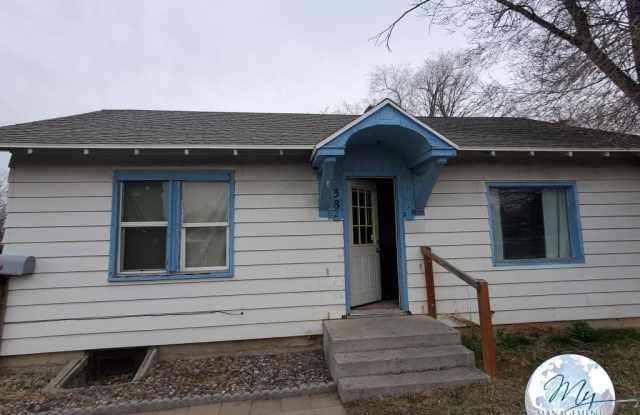 382 Washington St N photos photos