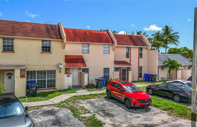 1379 Seaview photos photos