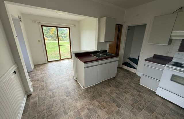 Single Family Home! Gallery 3