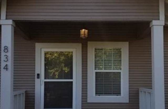 834 Potomac Gallery 2