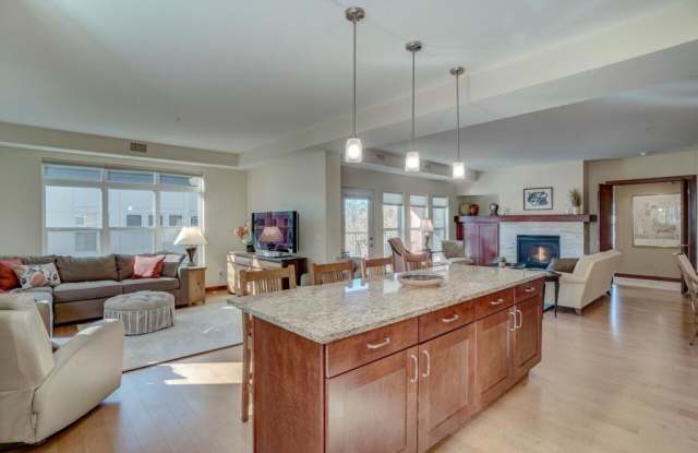 215 Otis Avenue - 215 Otis Avenue, St. Paul, MN 55104