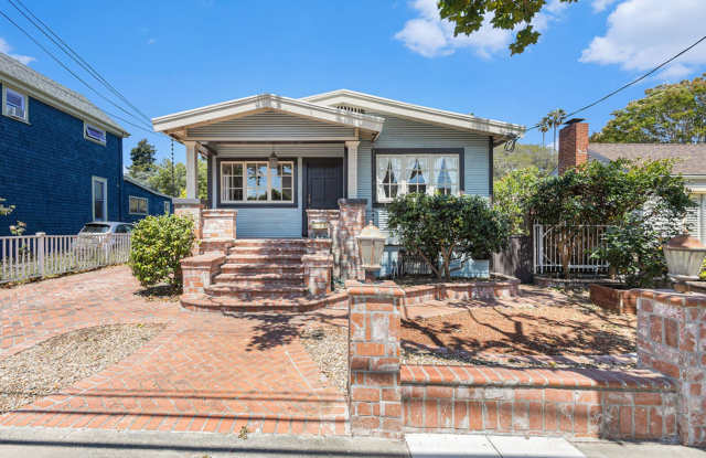 Central Ave 3229 - 3229 Central Avenue, Alameda, CA 94501