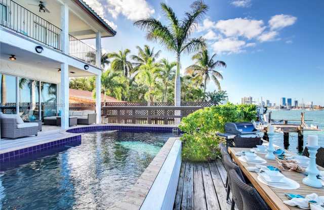 257 North Coconut Lane - 257 North Coconut Lane, Miami Beach, FL 33139