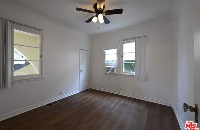 1068 South Wooster Street photos photos
