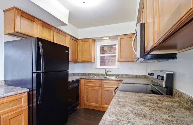 936 East Walnut Street#1 Gallery 2