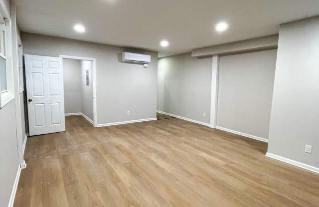 200 FULTON Street Gallery 2